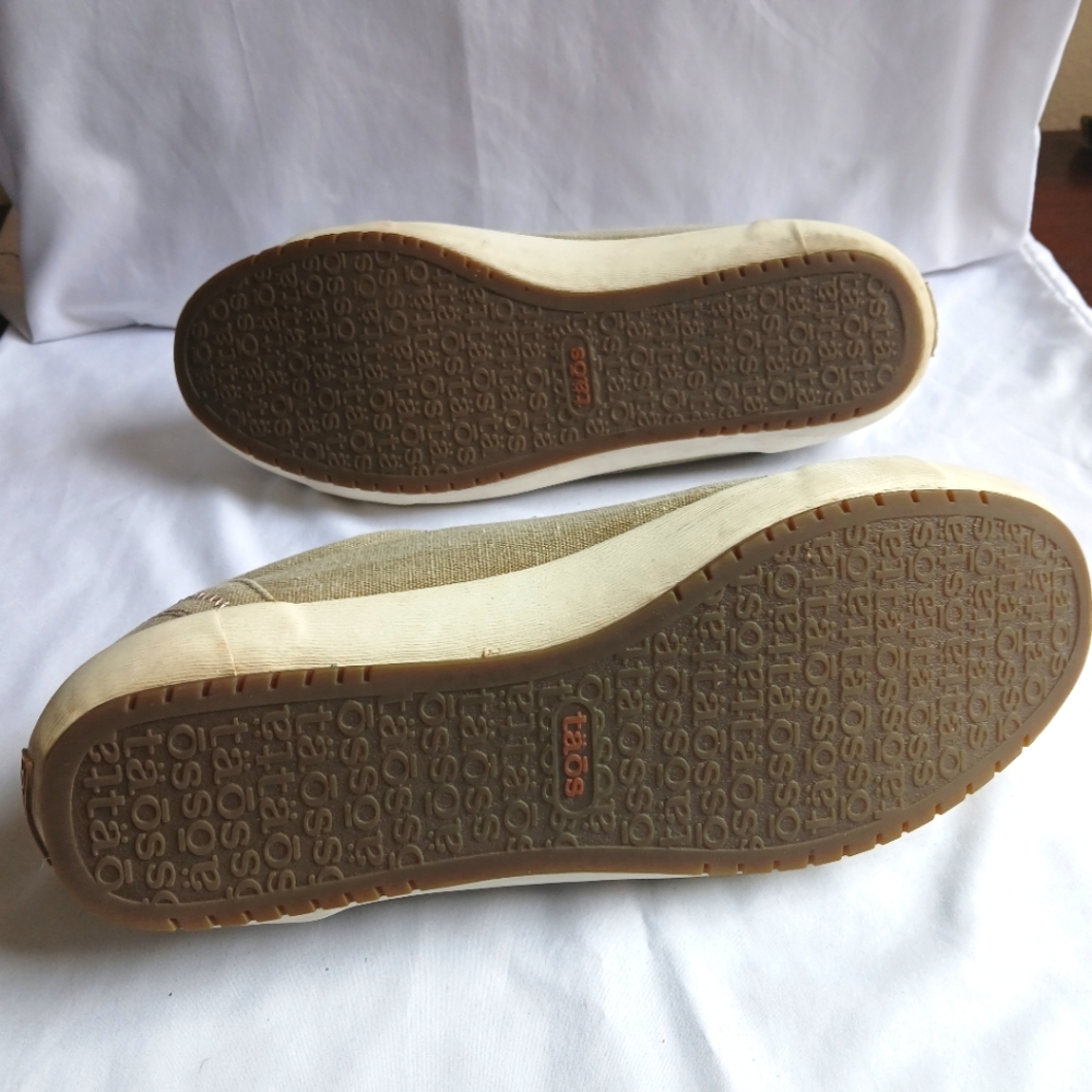 Taos Women's Canvas Sneakers 10W - Picture 6 of 6